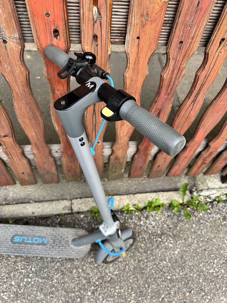 Hulajnoga elektryczna Motus, Scooty 8,5 Lite