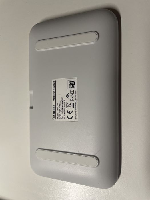 Беспроводное зарядное устройство Samsung Wireless Charger ep-p4300