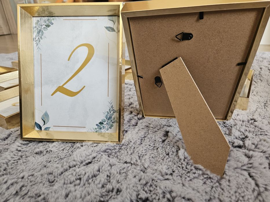 Numerki na stoły, złote ramki głębokie 10szt