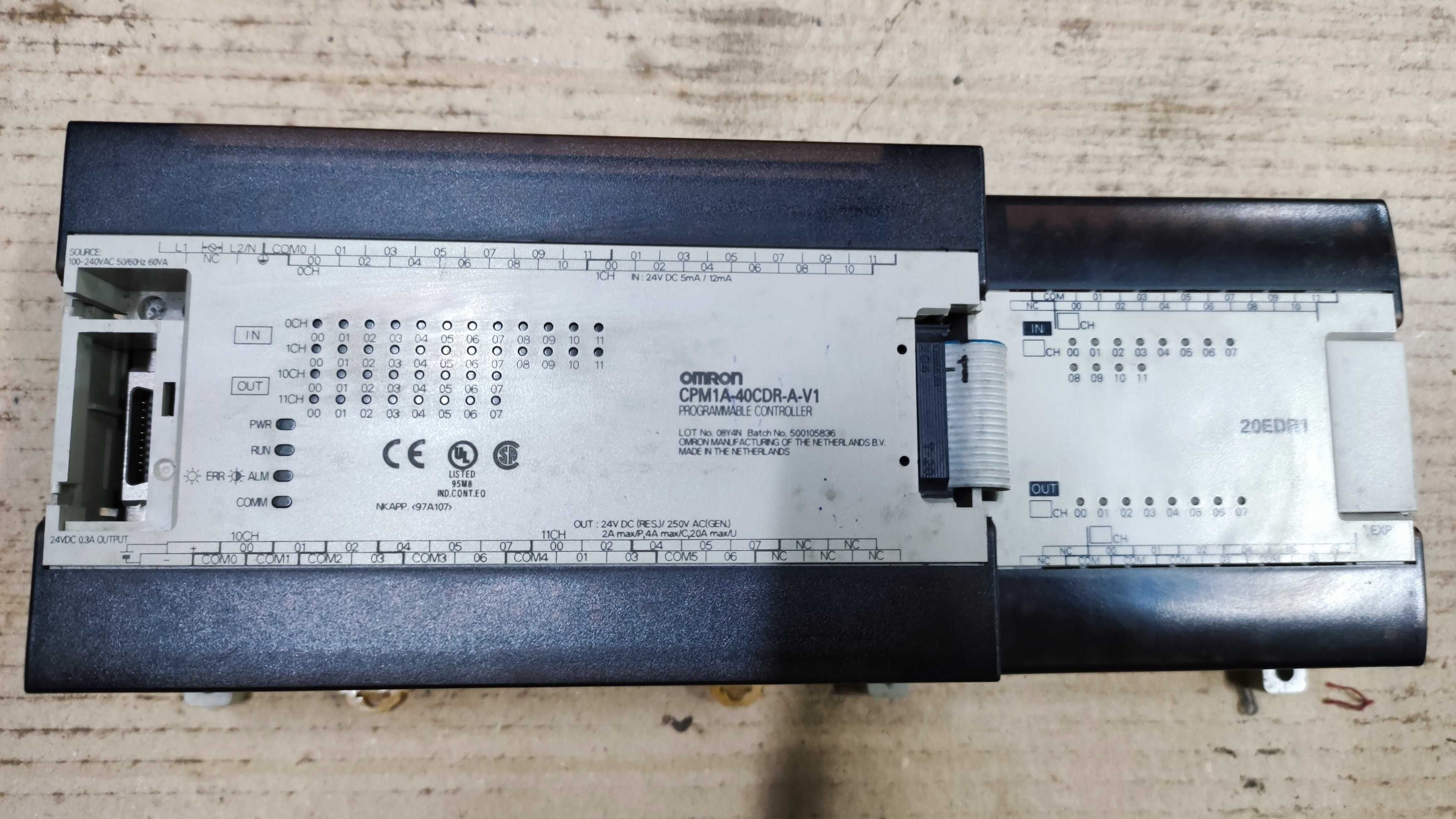 Modulo controlador OMRON