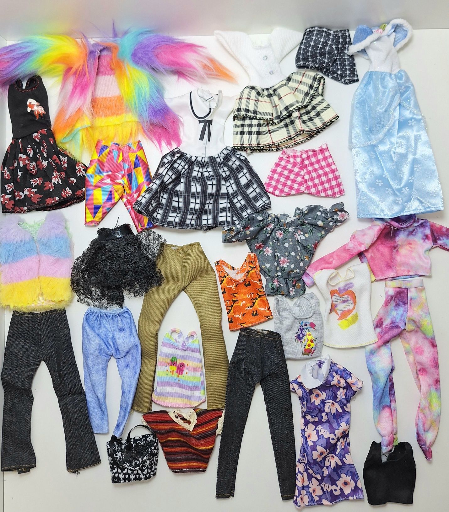 Одяг для  Барбі Barbie