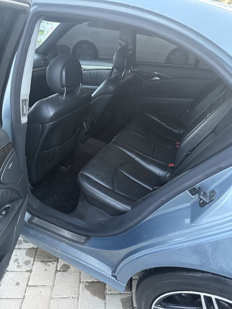 Продам w211 в доброму стані