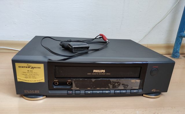 Magnetowid Philips VCR453