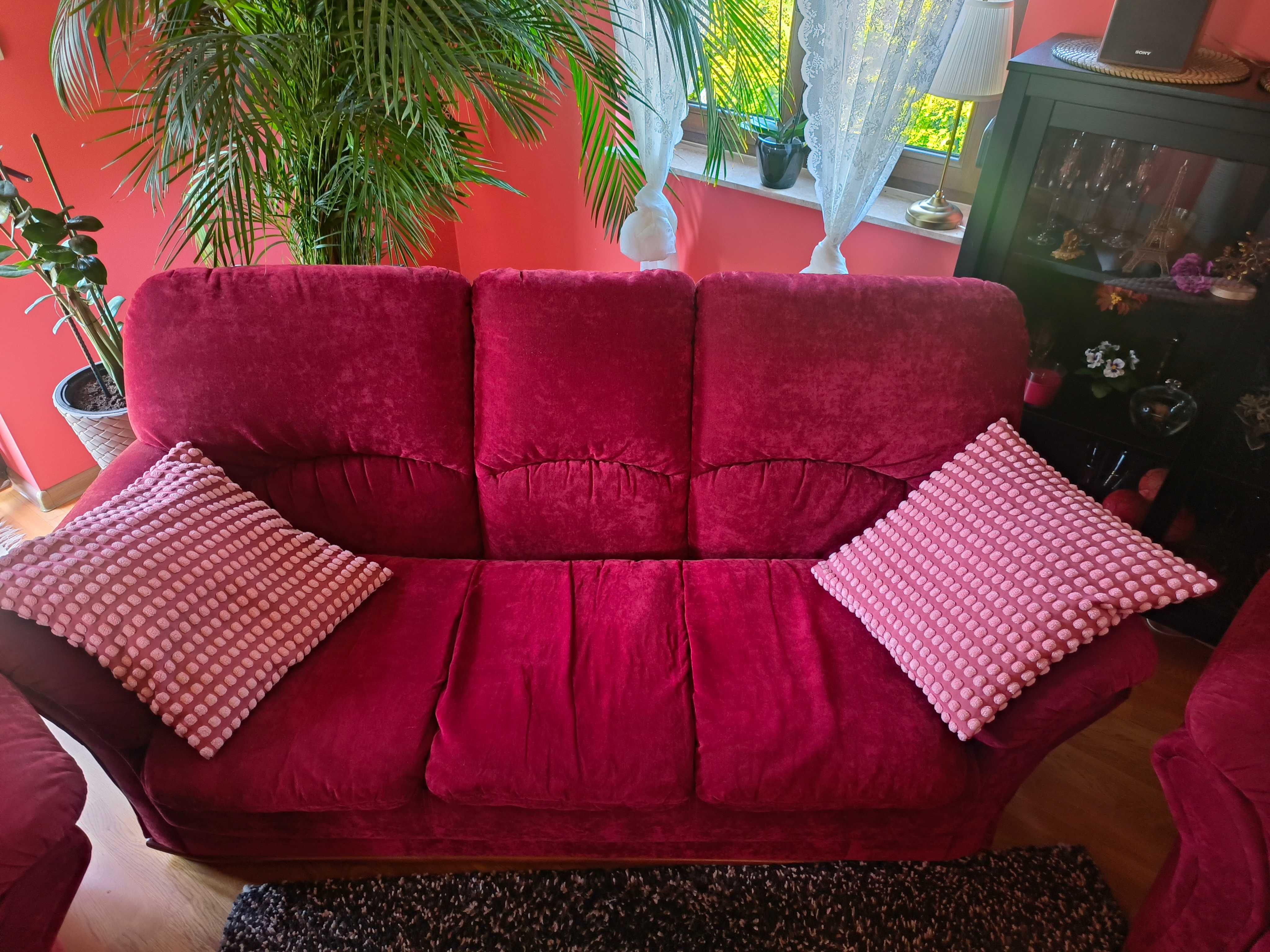 SOFA 3-osobowa koloru bordowego + 2 FOTELE