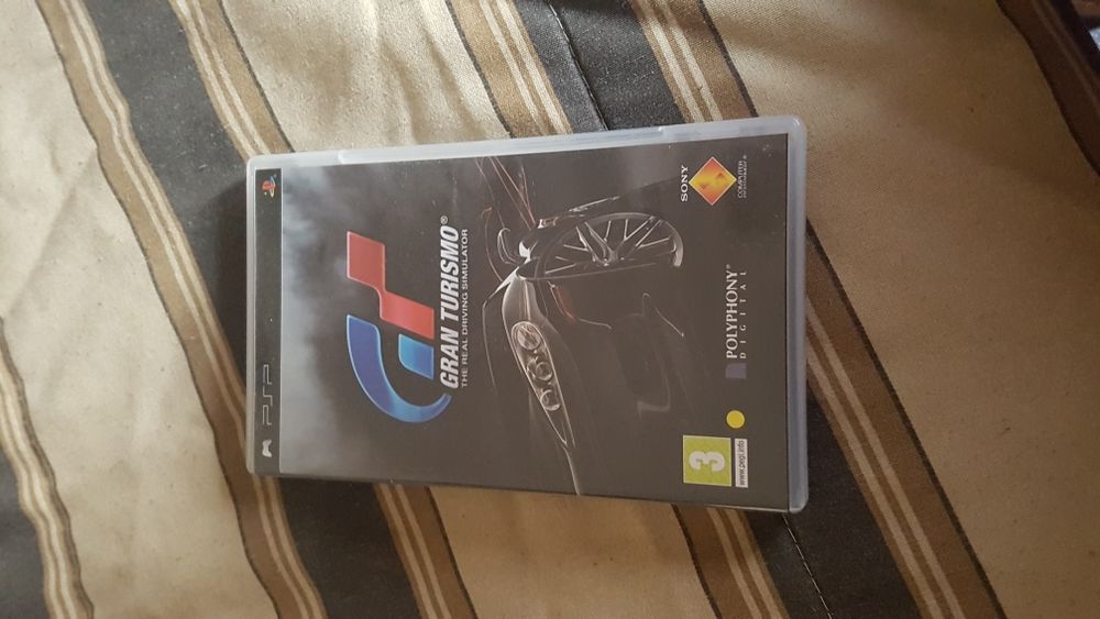 Vendo jogo Gran Turismo