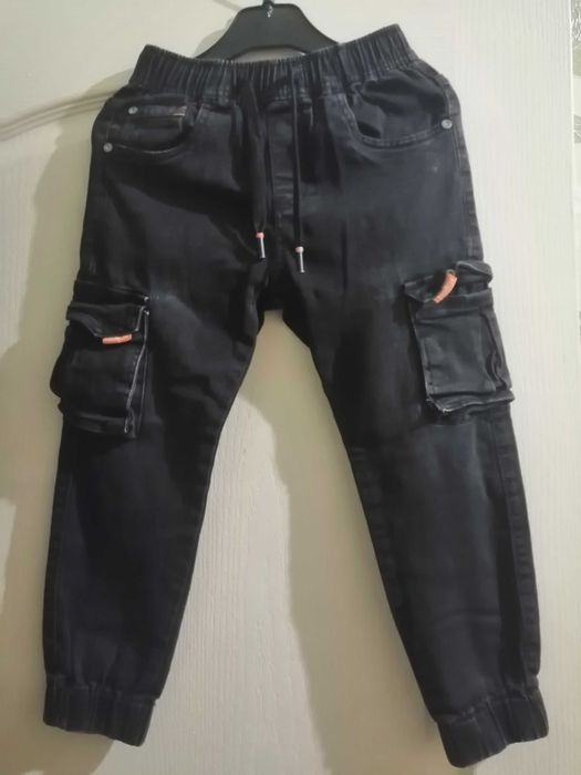 Джинсові штани на хлопчика