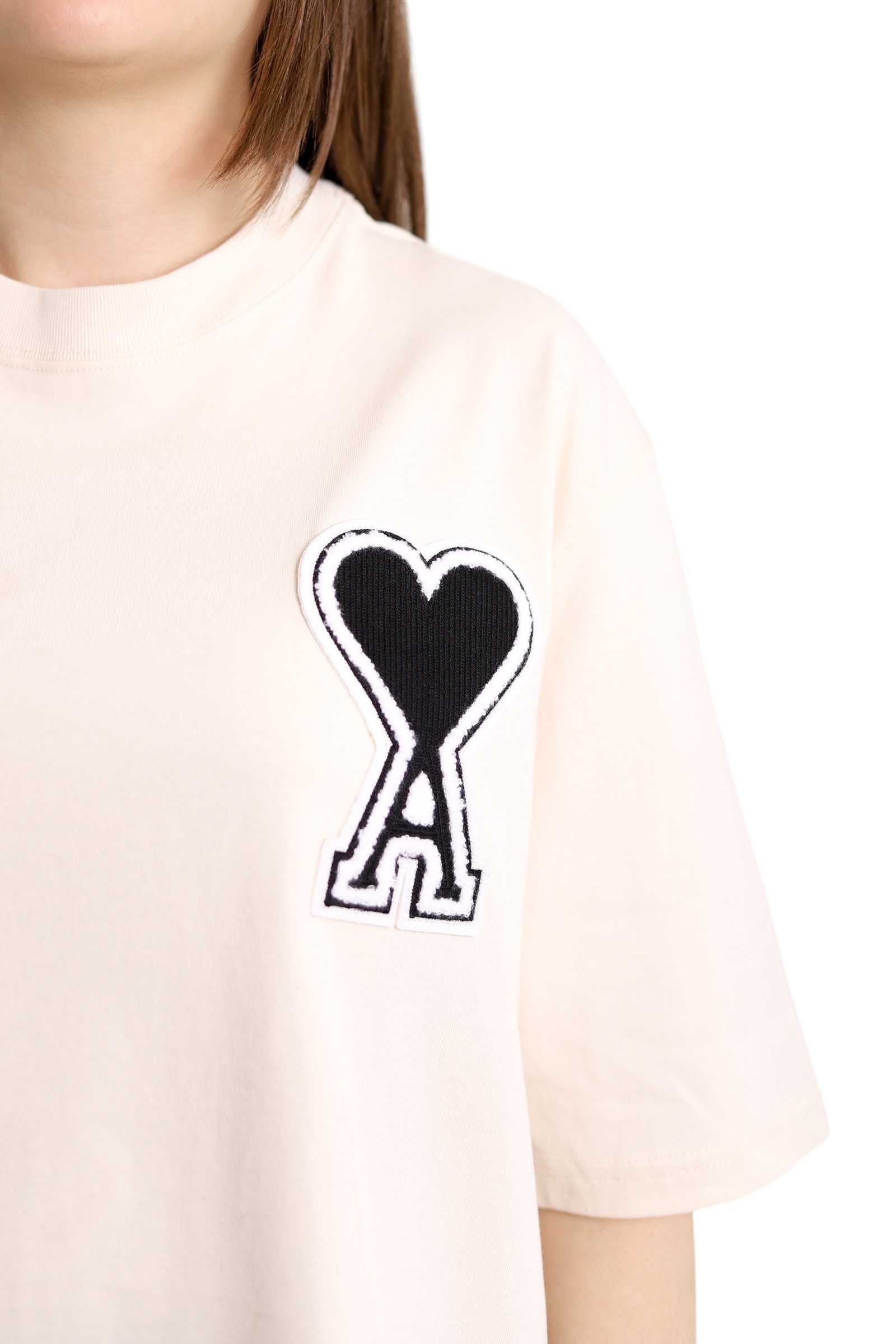 Футболка AMI Paris Exclusive Ami De Coeur T-Shirt Beige Black Heart