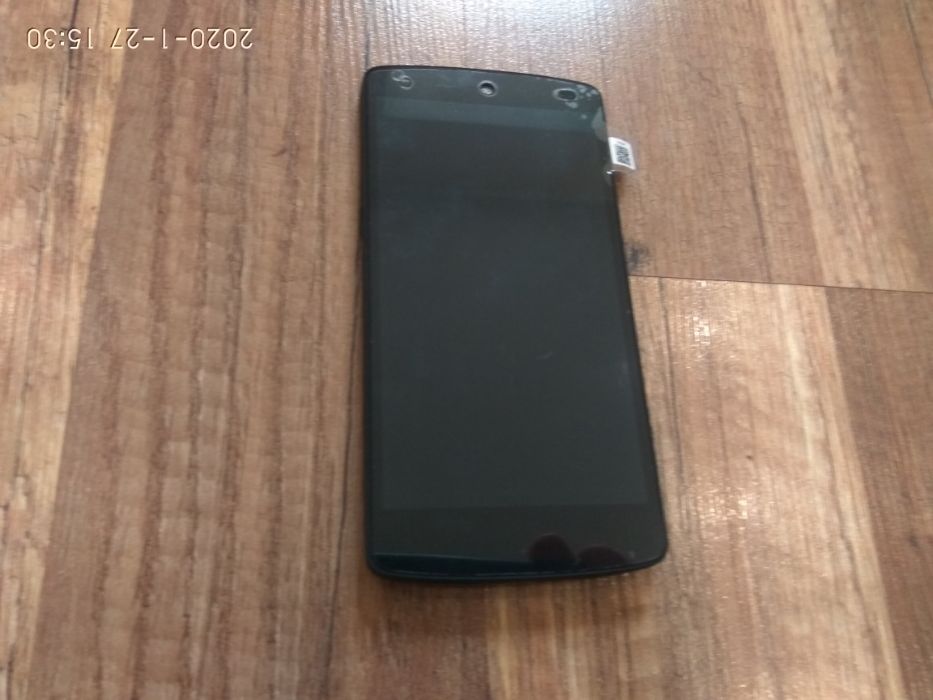 Экран на телефон Nexus 5