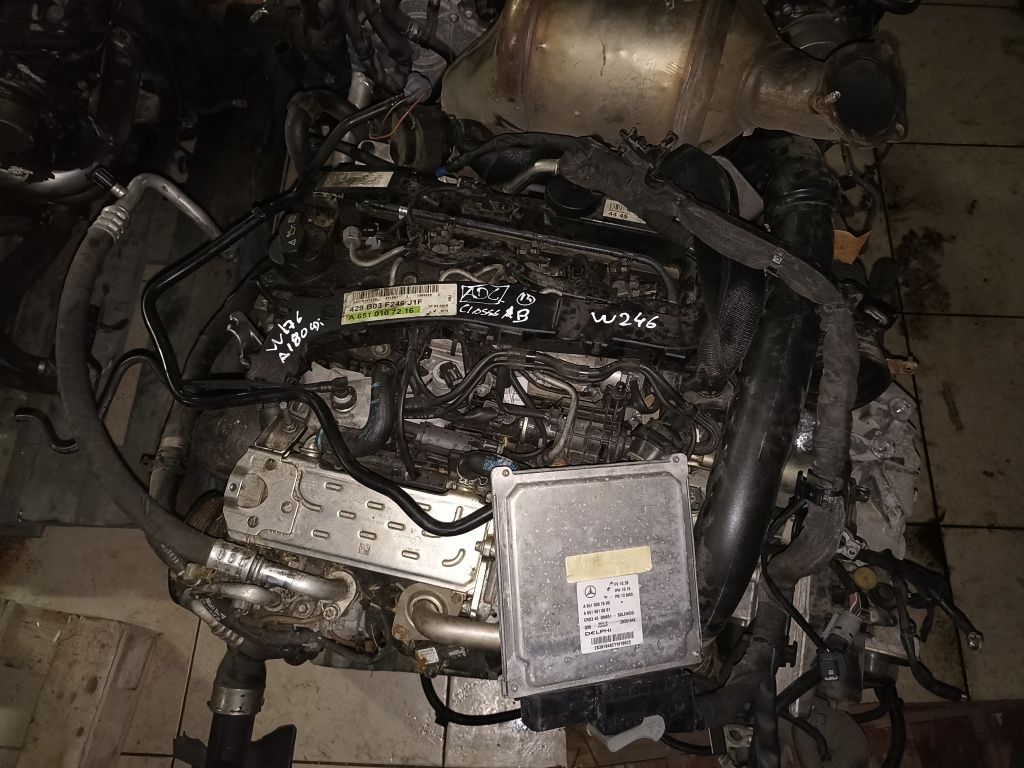 Motor Mercedes w176