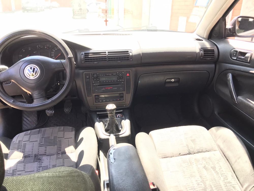 VW Passat 110cv Ano 2000