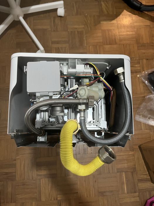 Esquentador Vulcano Click 2 ( 1 ano de uso, dentro da garantia)