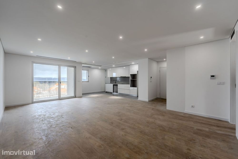 Apartamento T3 Moderno em São Vicente, Braga