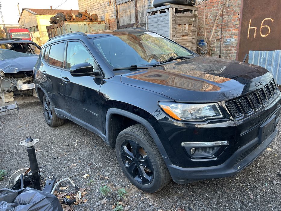 Jeep compass 17-23 розборка компасс запчастини дверка капот радіатор