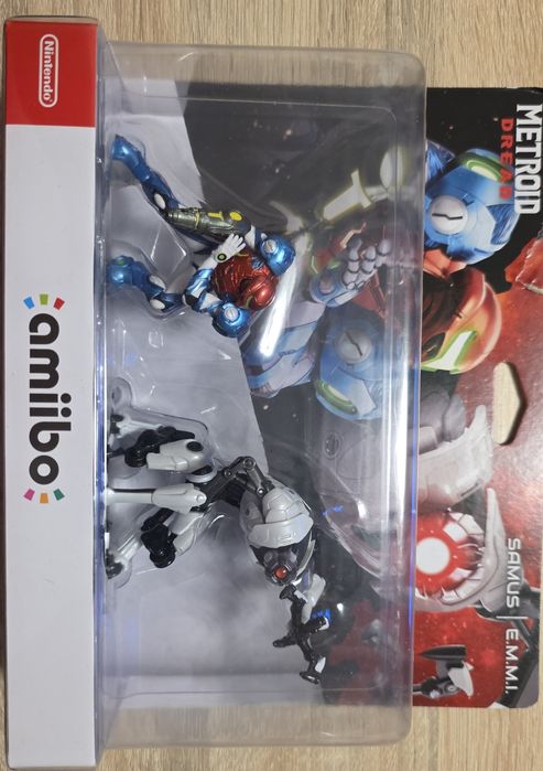 Figurki  AMIIBO Metroid SAMUS & E.M.M.I.