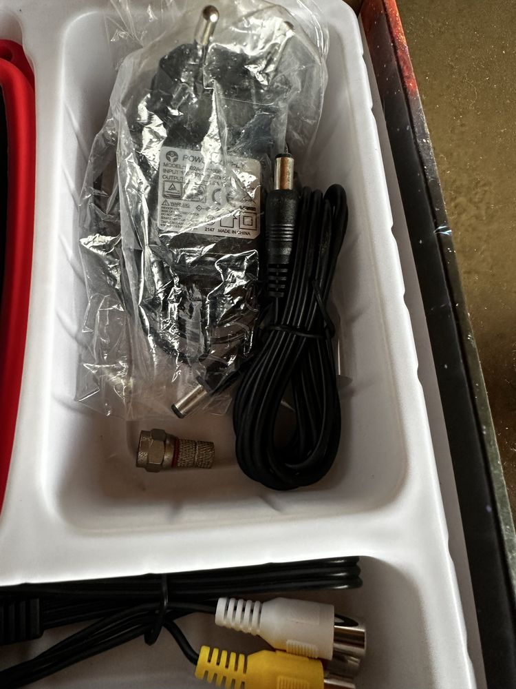 SATLINK ST-5150 DVB-S2/T2 Прилад для налаштування супутникової антени