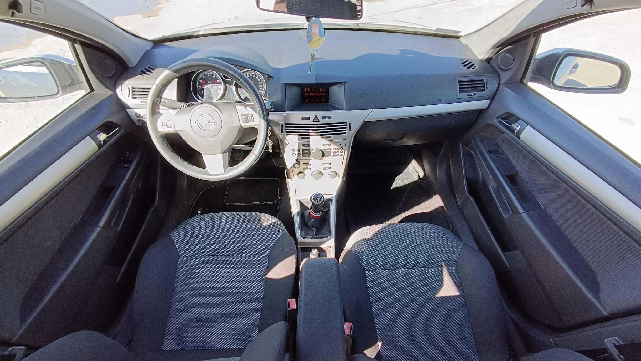 Opel Astra III 1.6 Cosmo