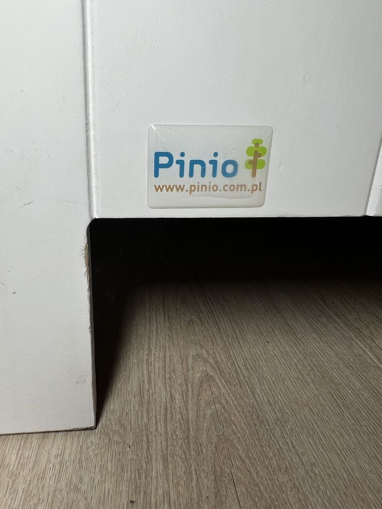 Zestaw mebli dziecięcych z litego drewna – Pinio