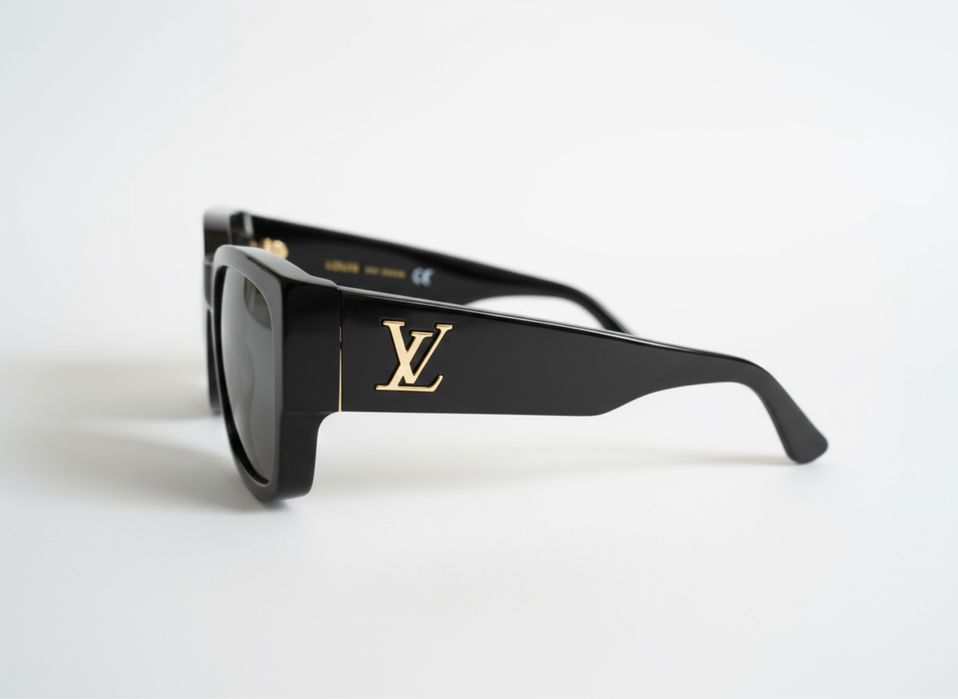 Louis vuitton Sunglasses (z1579w)