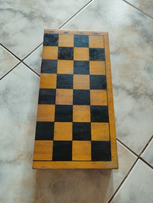 Шахматная доска.   290×290мм.