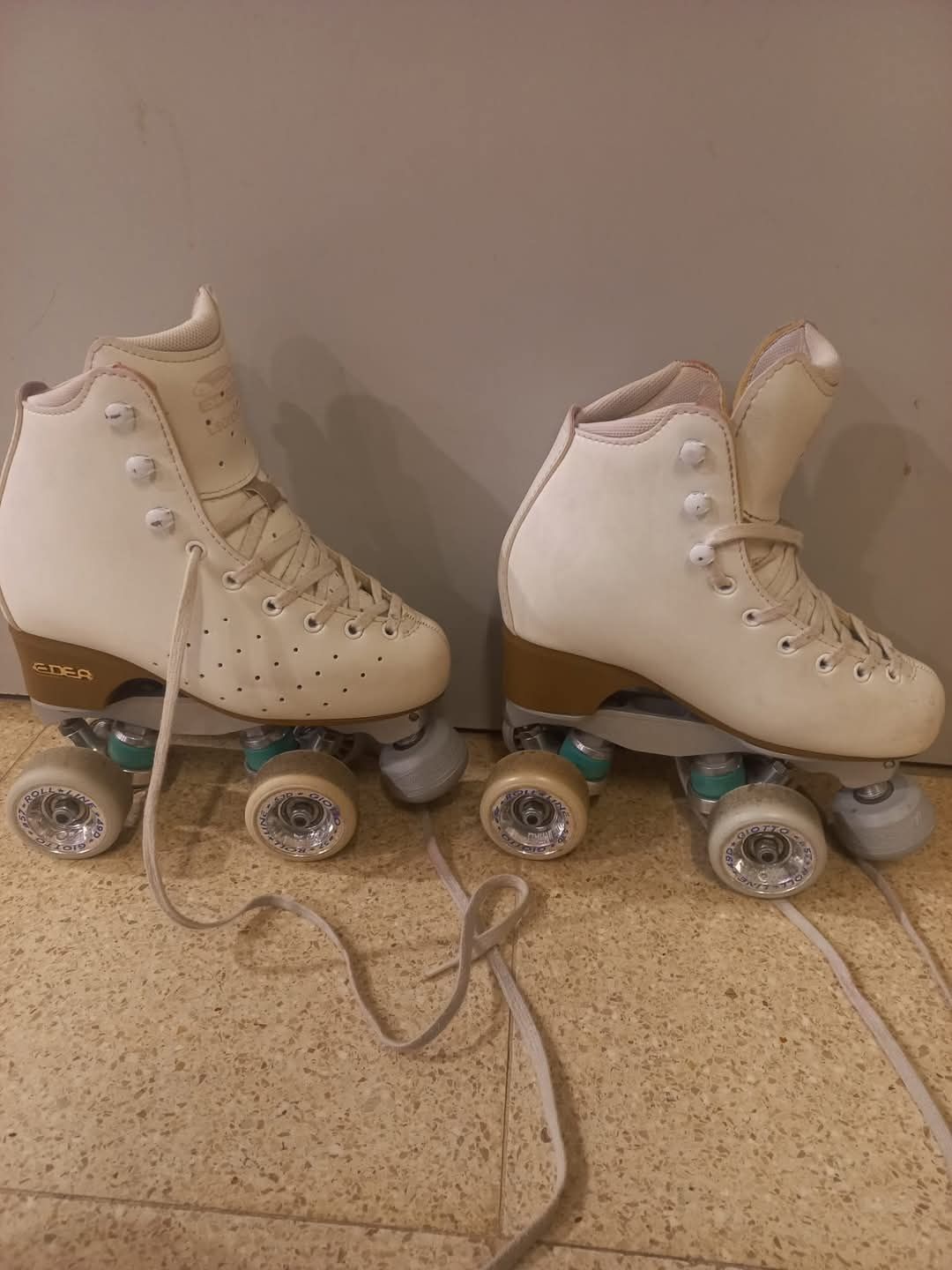 Patins em 2° mão