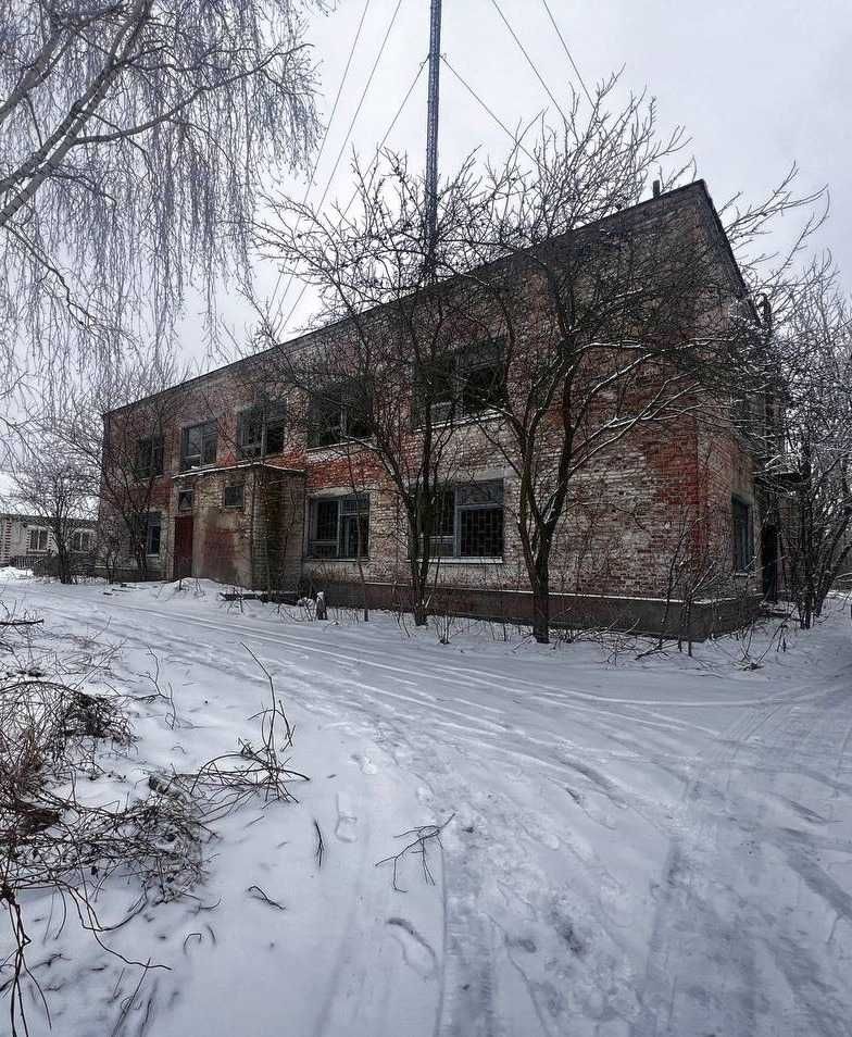 ЦІНА зменшена! Окремо стояча будівля вільного призначення