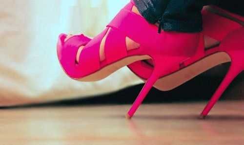 sexy fuksjowe efektowne szpilki Barbie zara 38