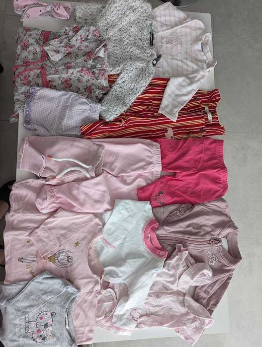 Paka 20 ubranek dla dziewczynki w większości 62
