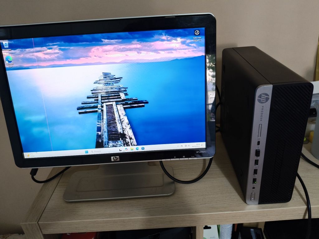 HP prodesk 600 G3 SFF Core i5 com monitor