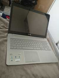 UltraBook Dell Inspiron 15. Serija 7000. Dotykowy.