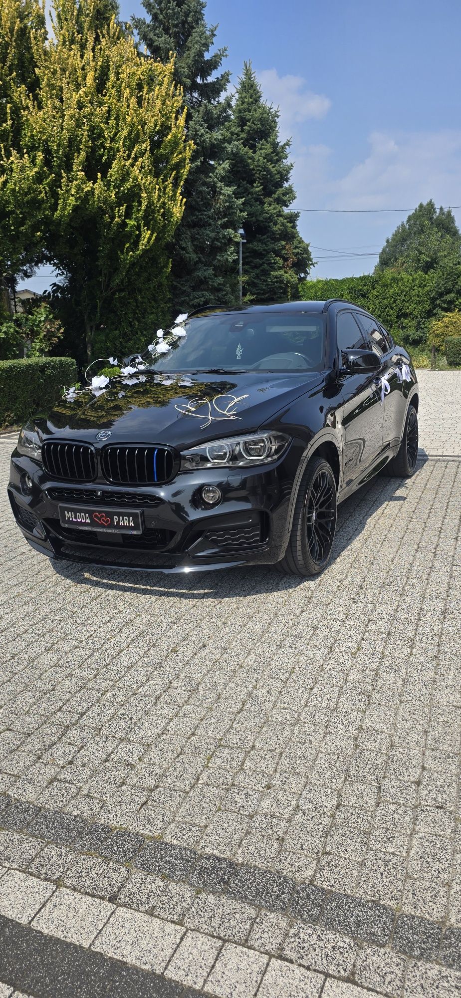 BMW X5 X6 do Ślubu - BUS 8 osobowy - Makijaż weselny