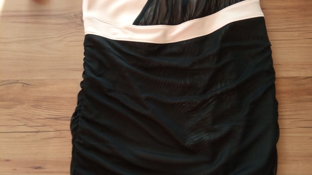ASOS Ołówkowa sukienka M okazjonalna czarna pudrowy róż