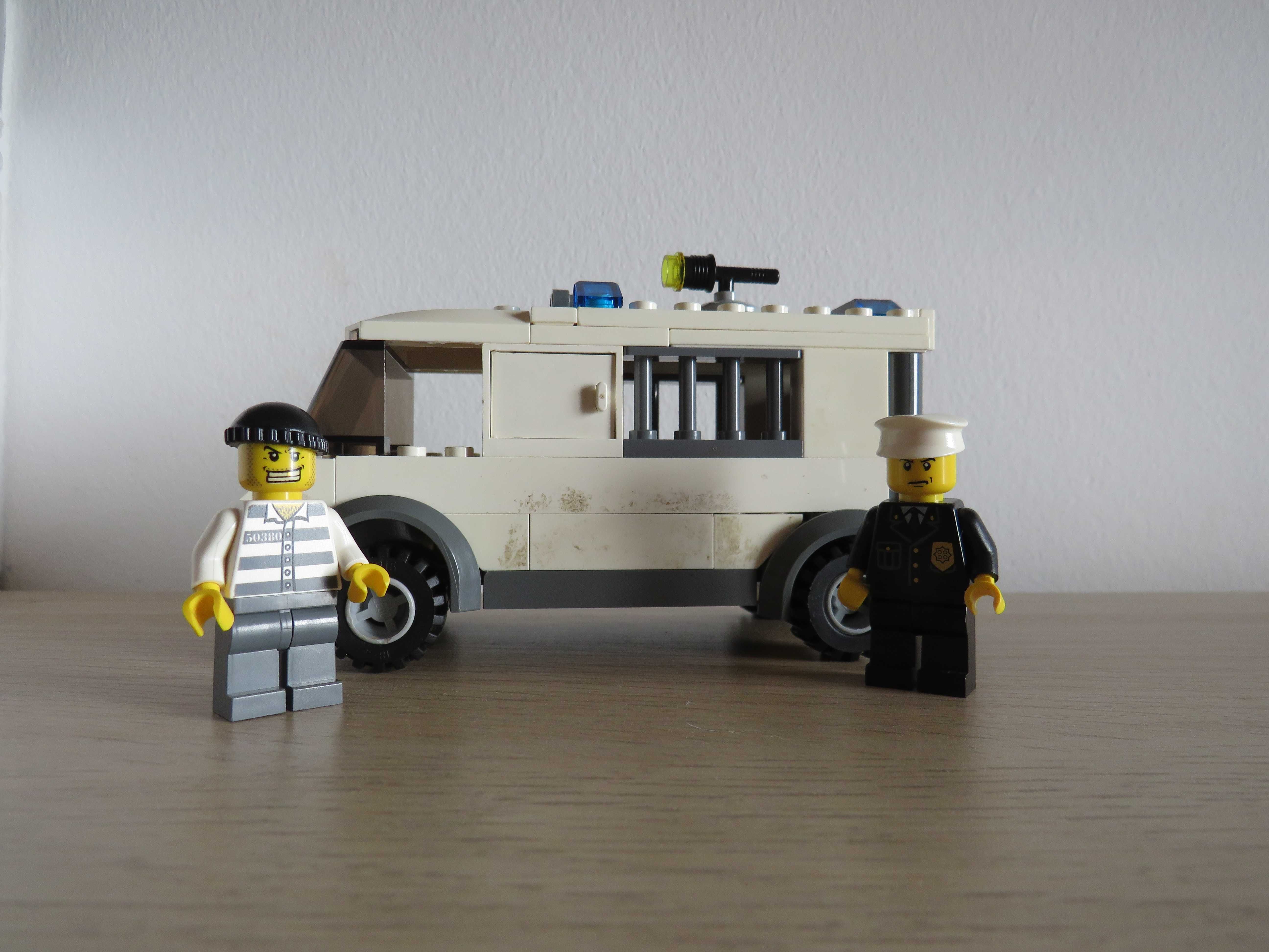 Vendo Lego City 7245 Transporte de Prisioneiro