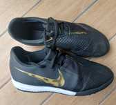 NIKE 38.5 Turfy Phantom Czarno Złote Wyprzedaż