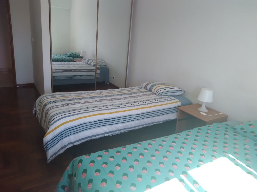 Quarto para arrendamento  mensal
