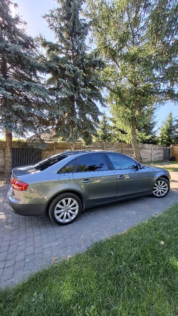 Audi A4 B8 polift 2.0 Pb