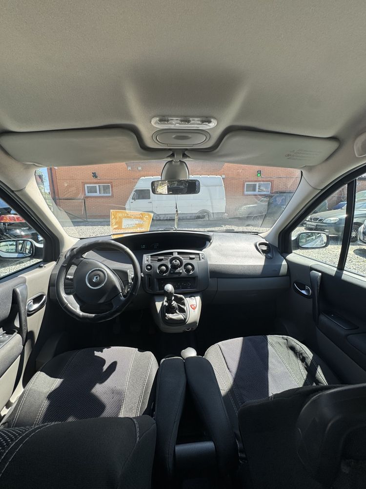 Renault Megane Scenic