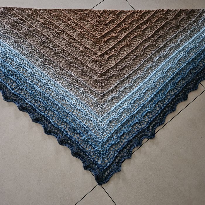 Chusta robiona na szydełku rękodzieło Handmade idealna na prezent