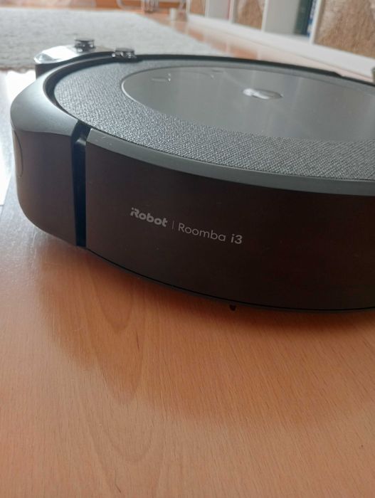 Vendo Roomba i3 em excelente estado