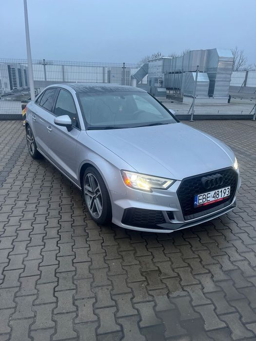 Audi A3 Limousine Audi A3 2.0tfsi 220km quattro s-tronic