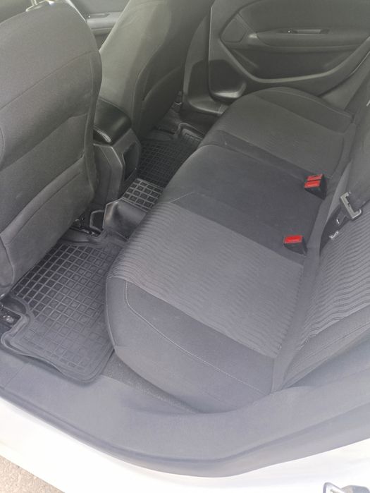 Продам Peugeot 308 T9