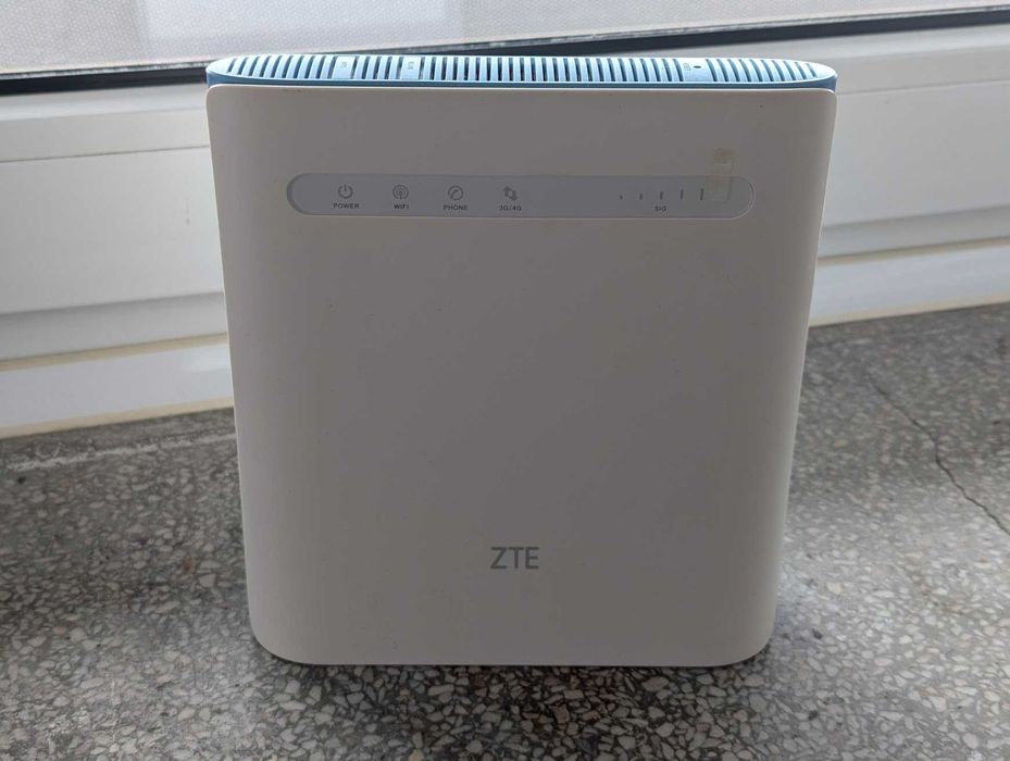 Router / modem 4G LTE ZTE MF286D (Cat-12, do 600 Mb/s) stan idealny