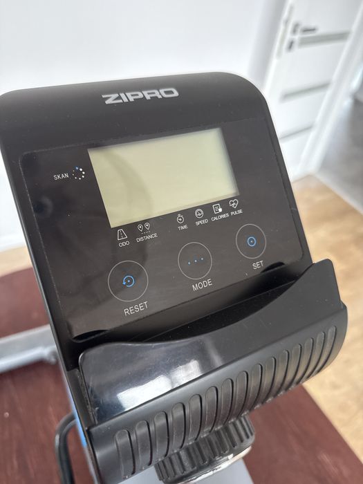 Rower stacjonarny poziomy Zipro Vision magnetyczny