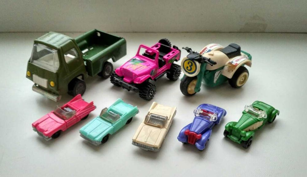 Модельки машинки из 90-х VW Ford Mercedes Renault Jeep BMW Porsche