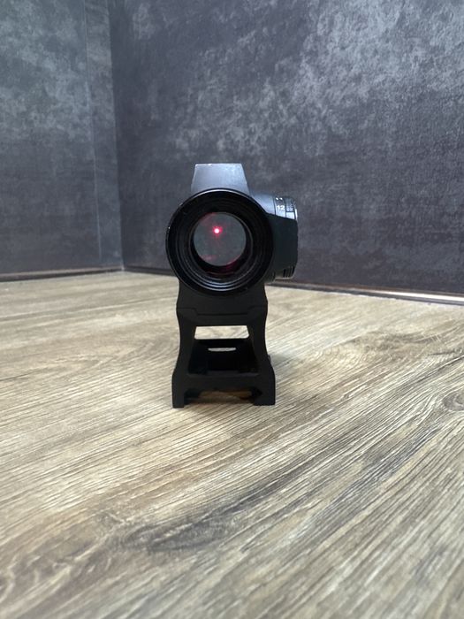 Продам коліматорний приціл HS403R 2MoA LED