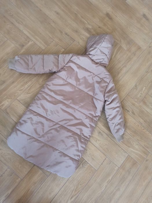 Нова демісезонна куртка пальто для дівчинки 122-128