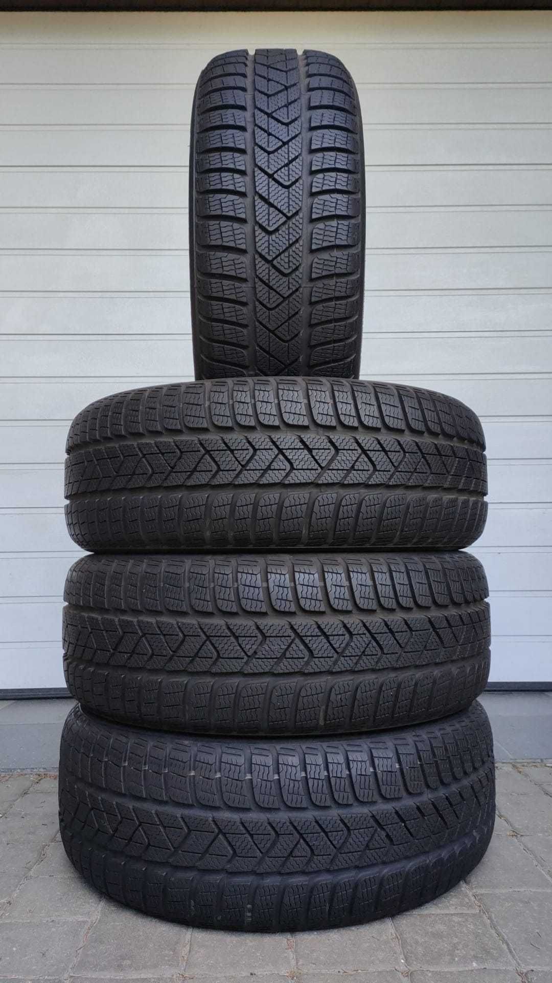 4 sztuki opony zima 215/55/17 Pirelli 2021rok 94H (OL365/OH)