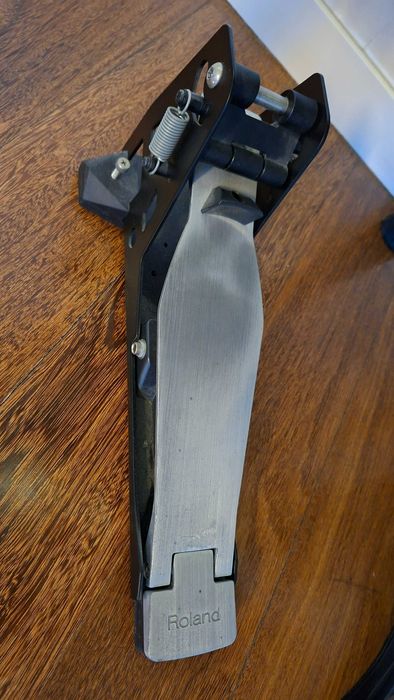 Vende-se bateria eletrónica ROLAND - COMO NOVA