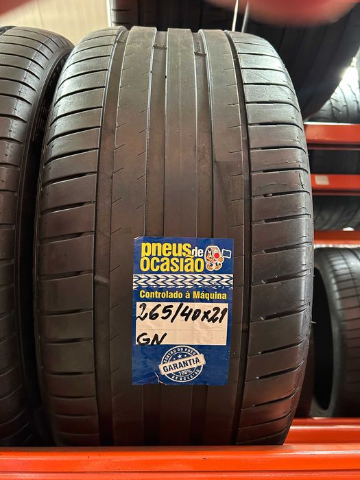 Pneus Semi-Novos 265/40 R21
