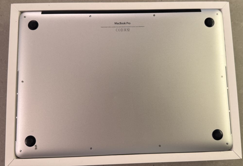 MacBook Pro A1398/late 2013/i7/2.3GHz/16GB/512GB/15.4/GT750/Nowa Bater