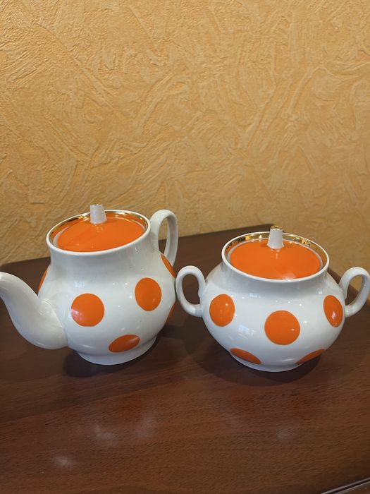 ПОСУД часів СССР. Залишки сервізів.